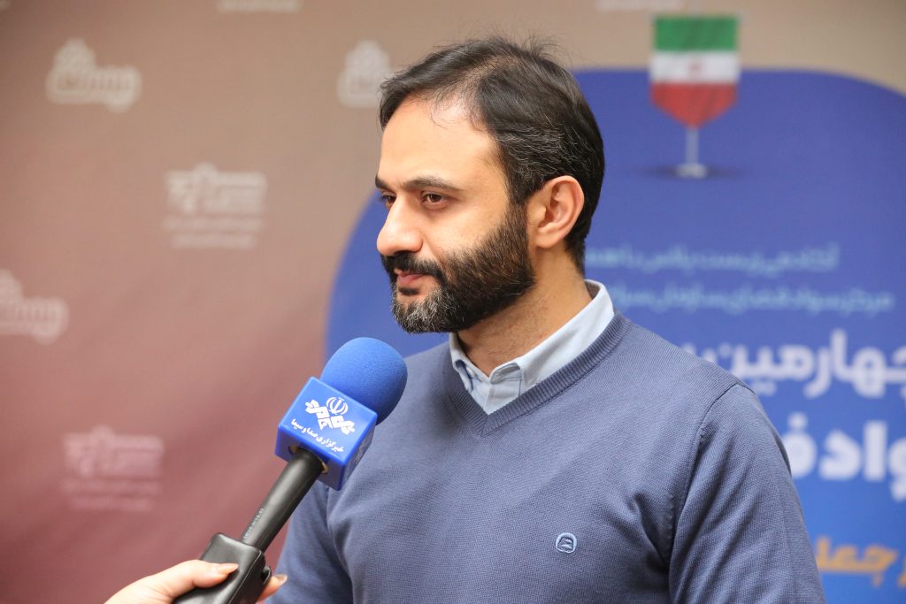 کمیل خجسته در دوره اخبار جعلی در عصر پساحقیقت